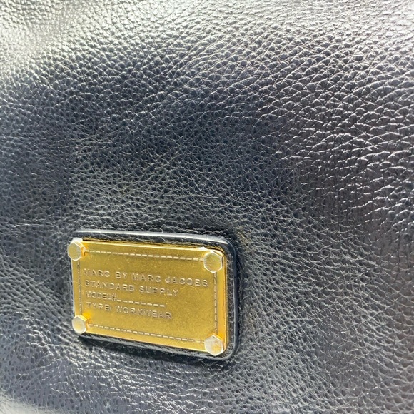 MARC BY MARC JACOBS Classic Q - Fran Leather Bag - Picture 2 of 14